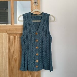Hand-Knit vest with wooden buttons